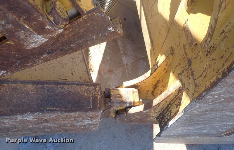 image for item DQ4873 2015 Caterpillar D6T XL  dozer