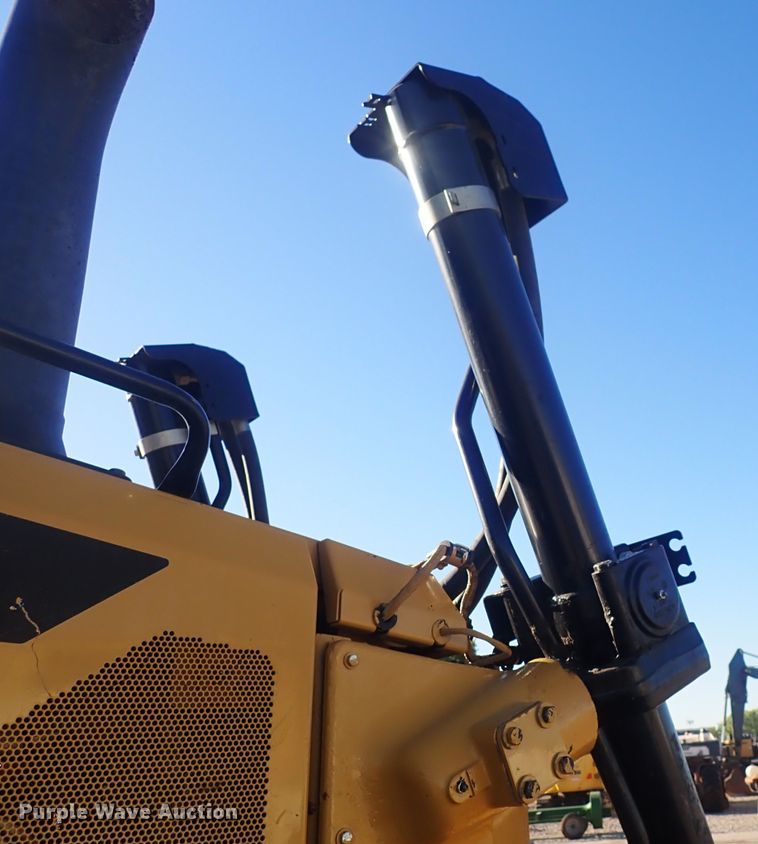 image for item DQ4873 2015 Caterpillar D6T XL  dozer