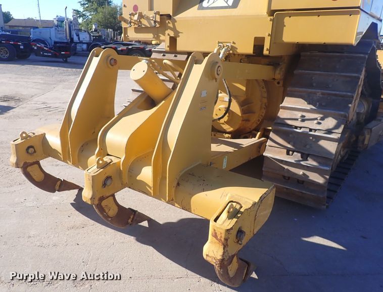 image for item DQ4873 2015 Caterpillar D6T XL  dozer