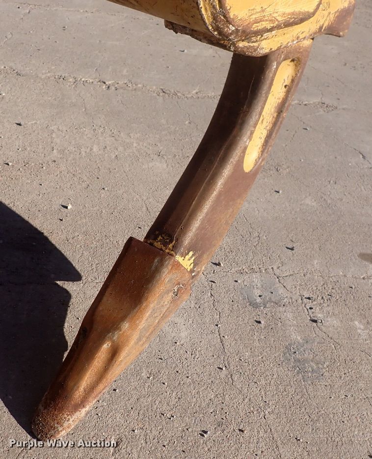 image for item DQ4873 2015 Caterpillar D6T XL  dozer