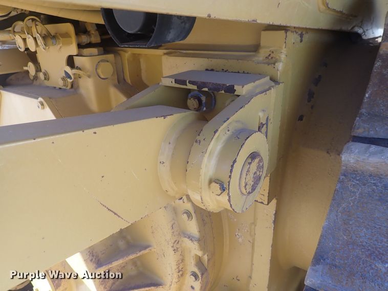 image for item DQ4873 2015 Caterpillar D6T XL  dozer