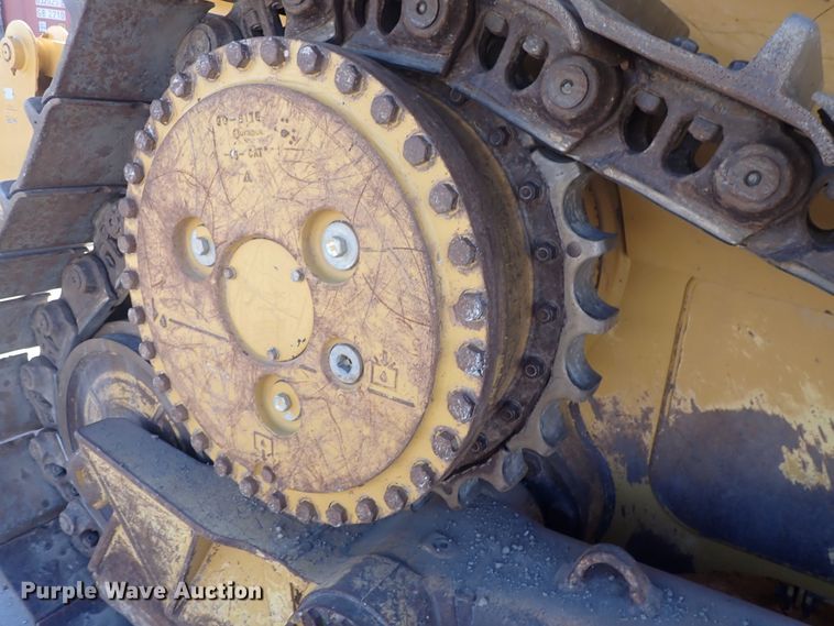 image for item DQ4873 2015 Caterpillar D6T XL  dozer