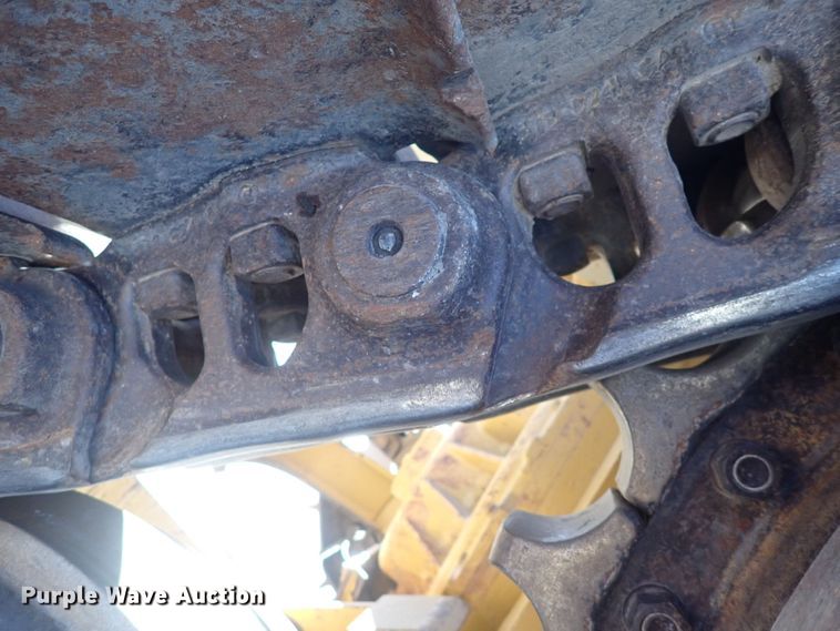 image for item DQ4873 2015 Caterpillar D6T XL  dozer