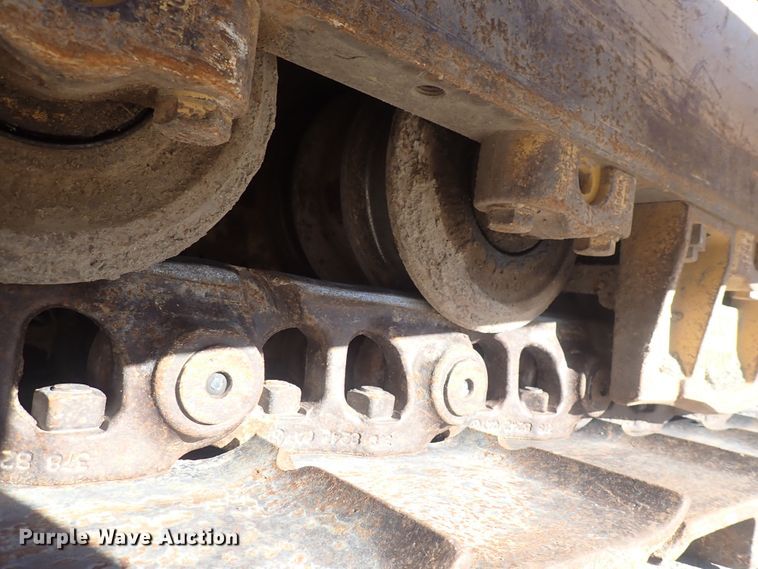 image for item DQ4873 2015 Caterpillar D6T XL  dozer