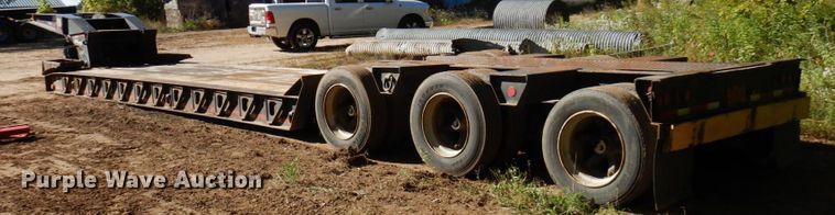 image for item DR0547 1989 Eager Beaver 60GSL  lowboy equipment trailer
