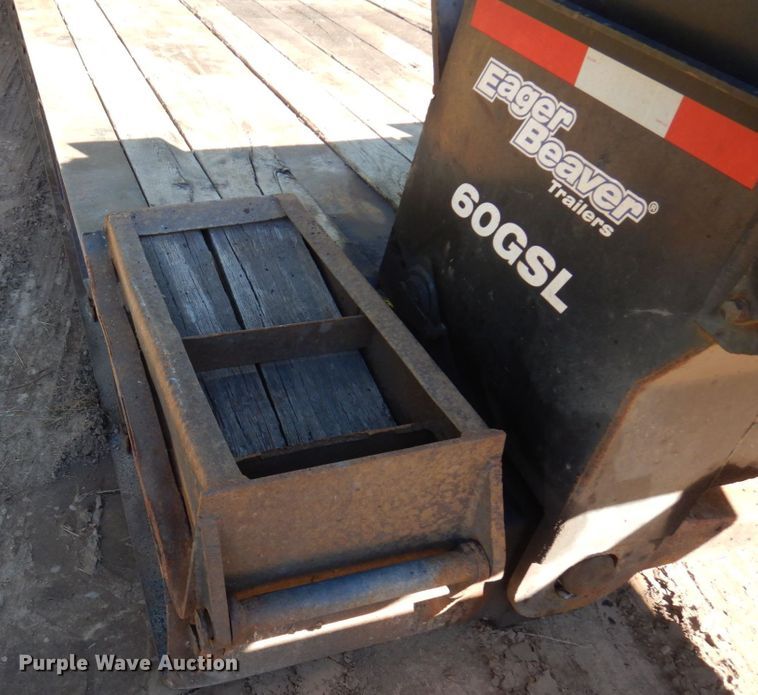 image for item DR0547 1989 Eager Beaver 60GSL  lowboy equipment trailer