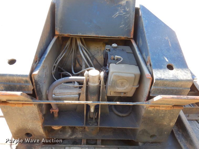 image for item DR0547 1989 Eager Beaver 60GSL  lowboy equipment trailer