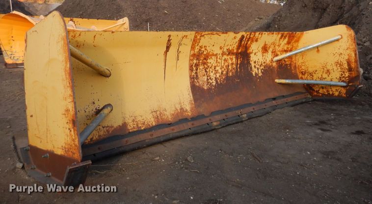 image for item DR0563 186"W snow pusher