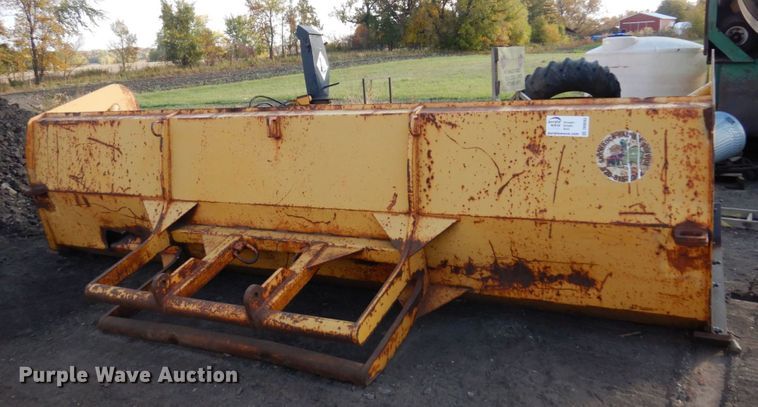 image for item DR0563 186"W snow pusher