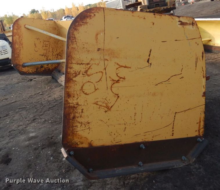 image for item DR0563 186"W snow pusher