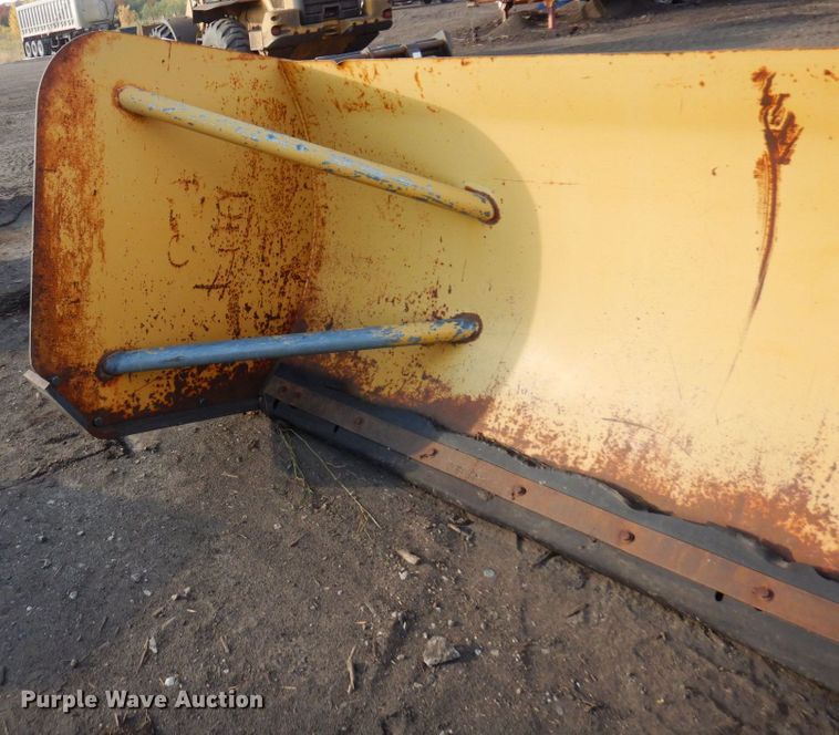 image for item DR0563 186"W snow pusher