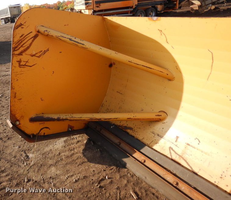 image for item DR0566 186"W snow pusher