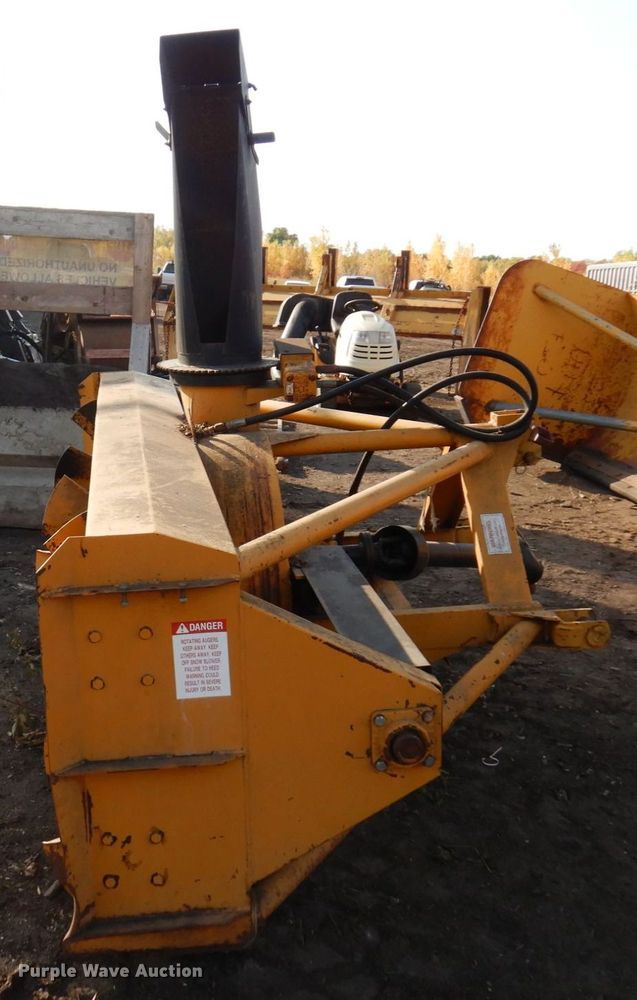 image for item DR0568 Lorenz  8'W snow blower