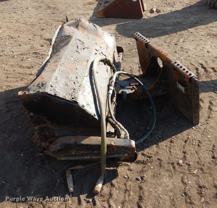 image for item DR0571 51"W skid steer broom