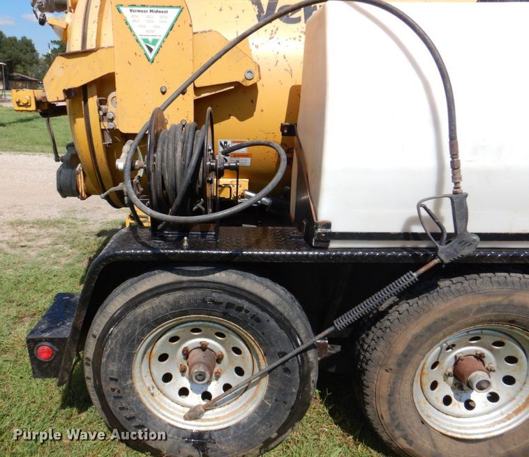 image for item DR2043 2011 Vermeer ML V500LE-HD  vacuum excavator