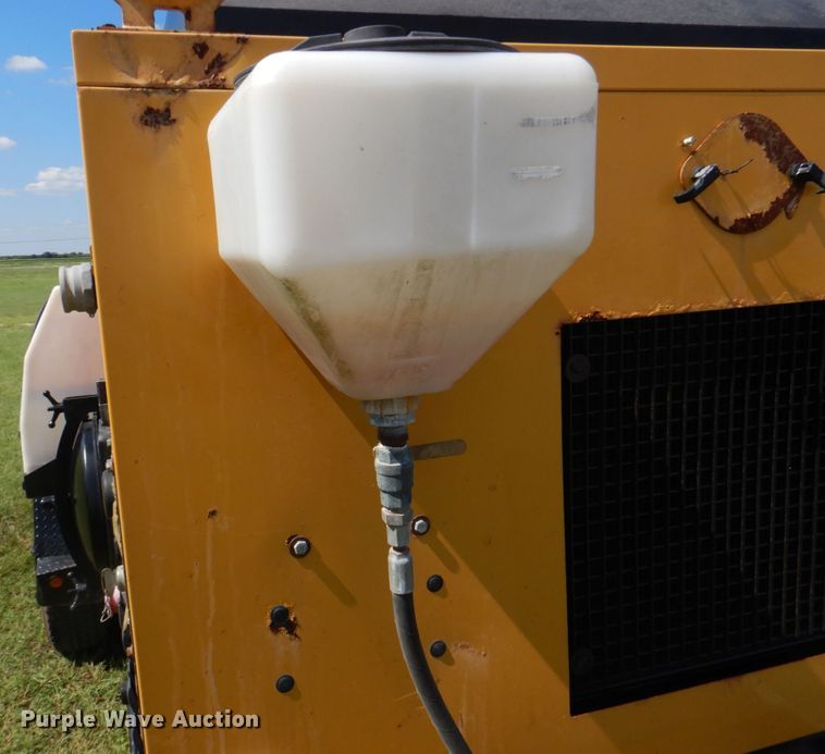 image for item DR2043 2011 Vermeer ML V500LE-HD  vacuum excavator