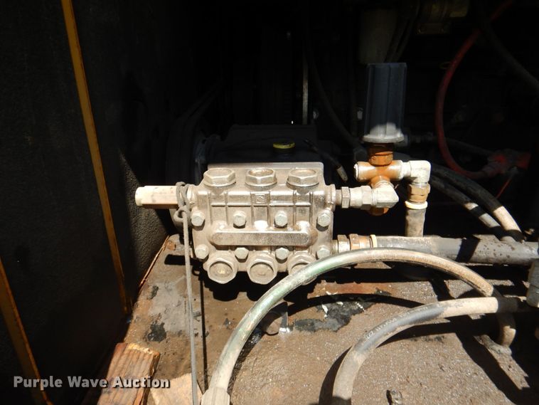 image for item DR2043 2011 Vermeer ML V500LE-HD  vacuum excavator