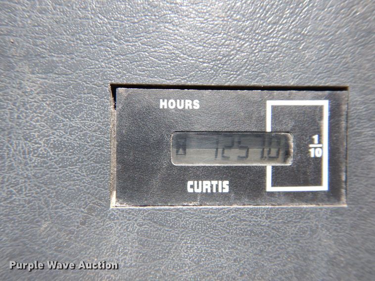 image for item DS1417 2014 Hyundai Robex 140LC-9A  excavator