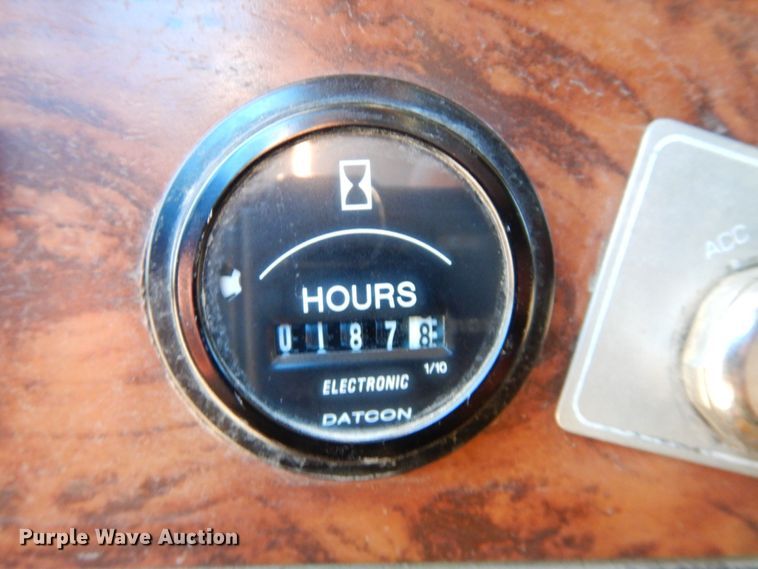 image for item DS1445 1999 Kenworth T800  dump truck