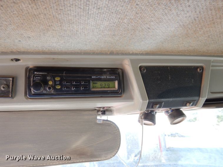 image for item DS1445 1999 Kenworth T800  dump truck