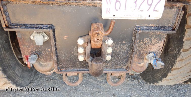 image for item DS1445 1999 Kenworth T800  dump truck