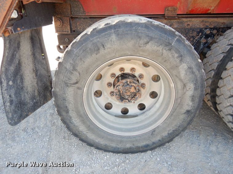 image for item DS1445 1999 Kenworth T800  dump truck