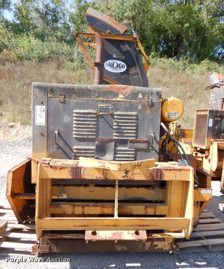 image for item DS8215 Snogo MP-3D  snow blower