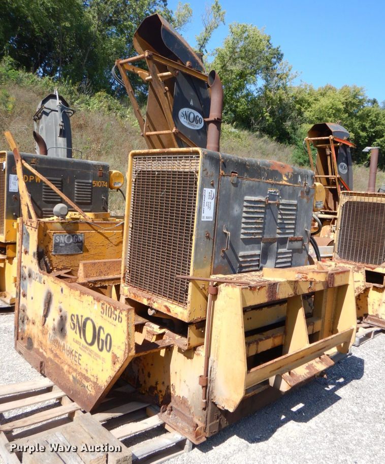 image for item DS8215 Snogo MP-3D  snow blower