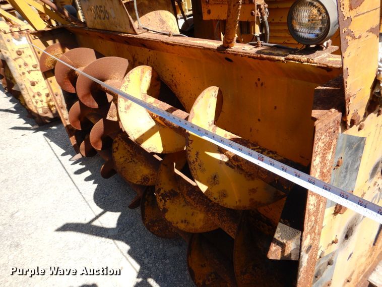 image for item DS8215 Snogo MP-3D  snow blower