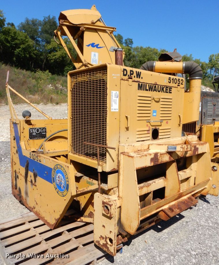 image for item DS8219 Snogo MP-3D  snow blower