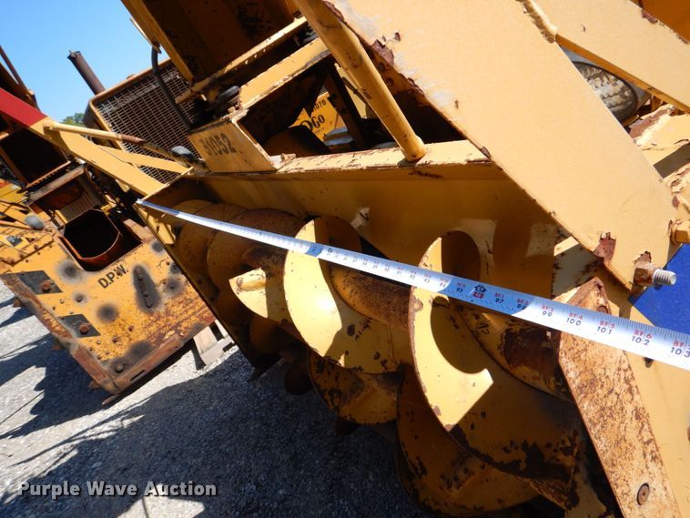 image for item DS8219 Snogo MP-3D  snow blower