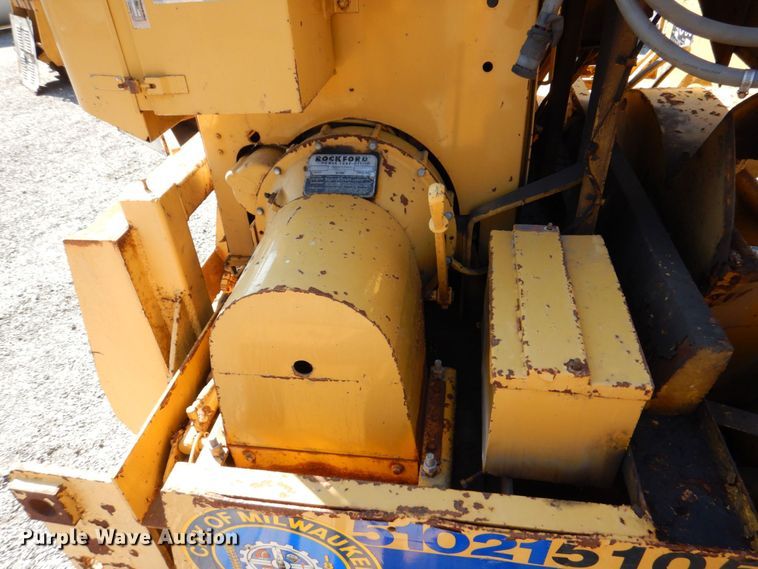 image for item DS8219 Snogo MP-3D  snow blower