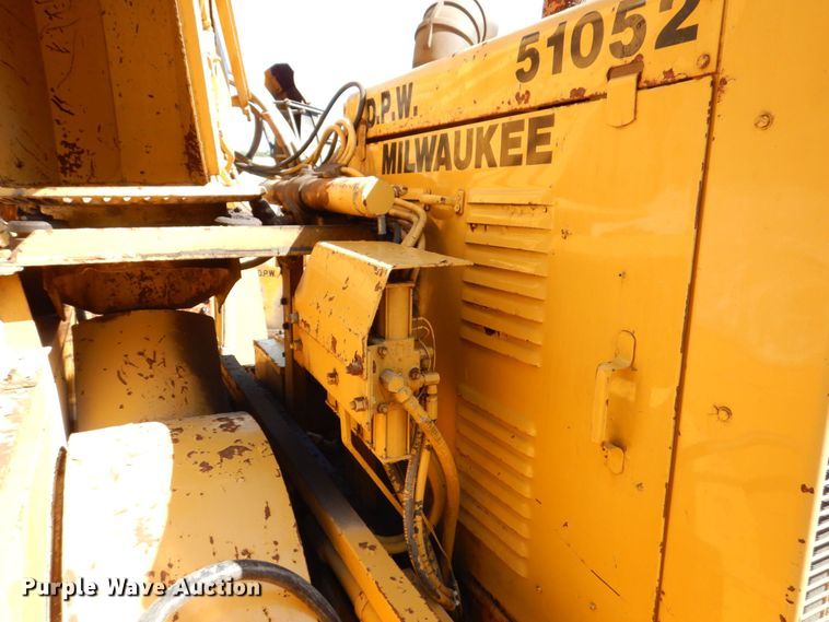 image for item DS8219 Snogo MP-3D  snow blower