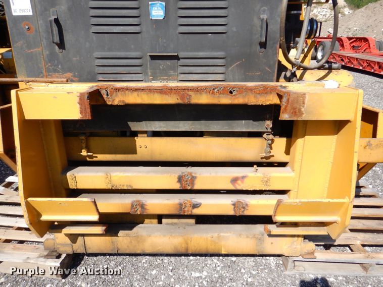 image for item DS8224 Snogo MP-3D  snow blower