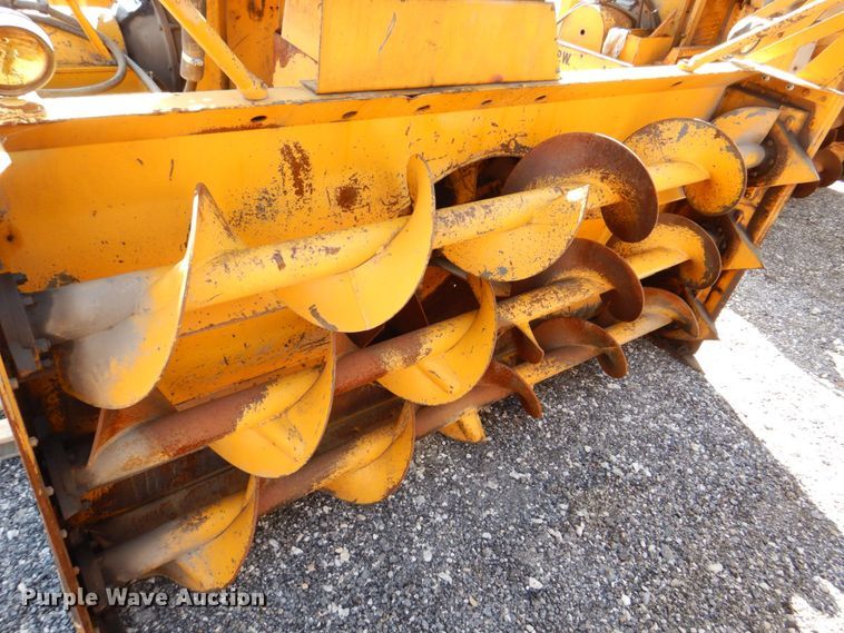 image for item DS8224 Snogo MP-3D  snow blower