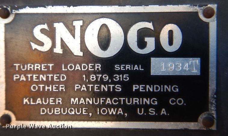 image for item DS8224 Snogo MP-3D  snow blower