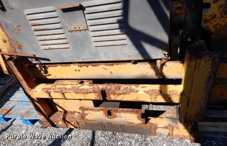 image for item DS8225 Snogo MP-3D  snow blower