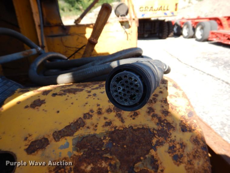 image for item DS8225 Snogo MP-3D  snow blower