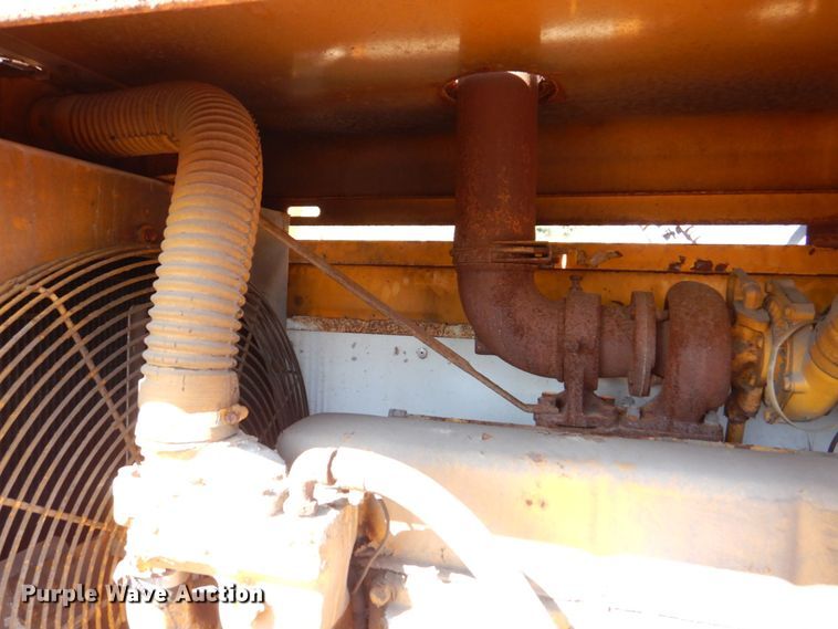 image for item DS8225 Snogo MP-3D  snow blower