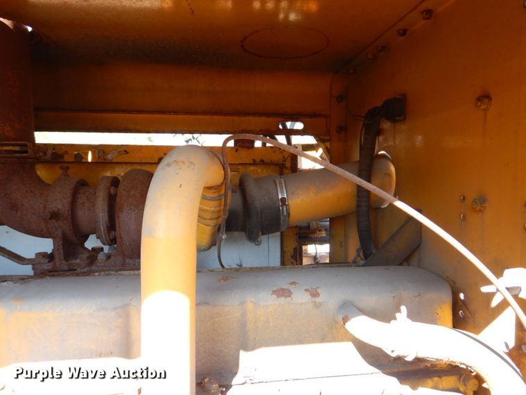 image for item DS8225 Snogo MP-3D  snow blower