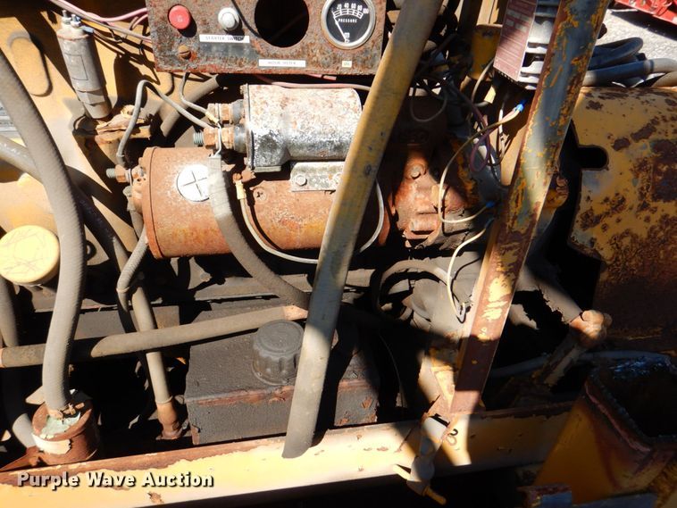 image for item DS8225 Snogo MP-3D  snow blower