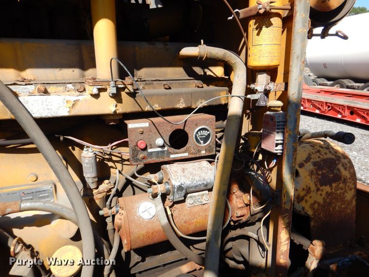 image for item DS8225 Snogo MP-3D  snow blower