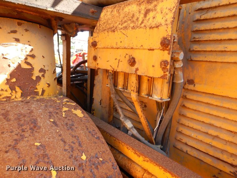 image for item DS8225 Snogo MP-3D  snow blower