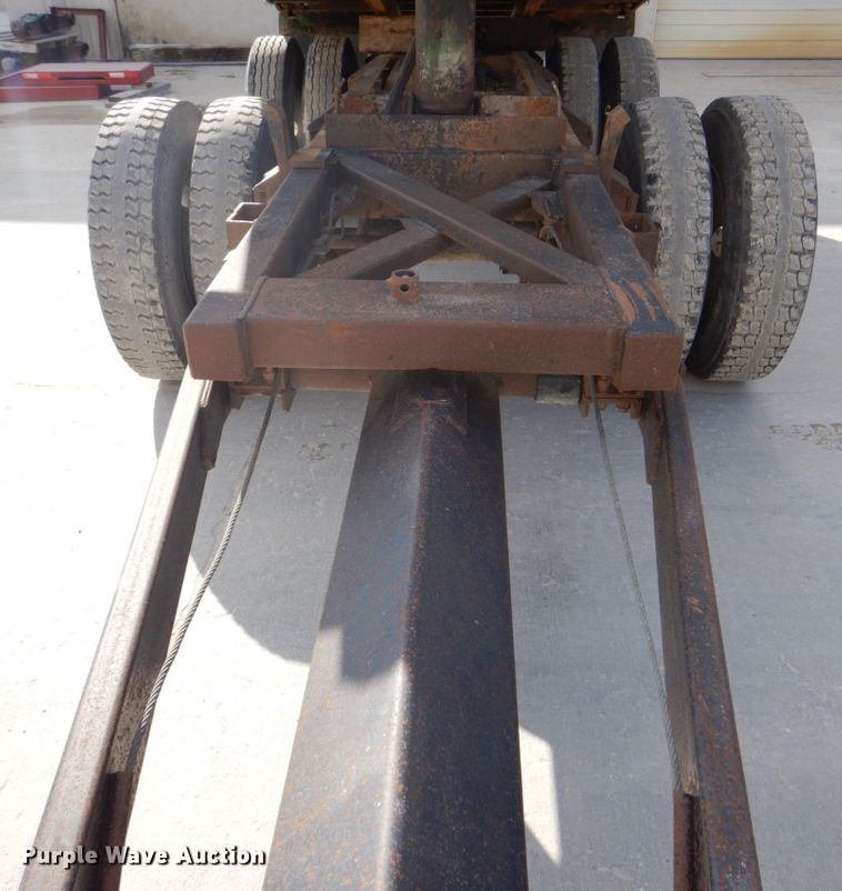 image for item DS8235 2000 Brady  end dump pup trailer