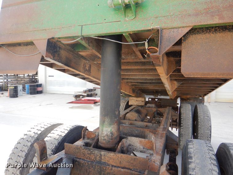 image for item DS8235 2000 Brady  end dump pup trailer