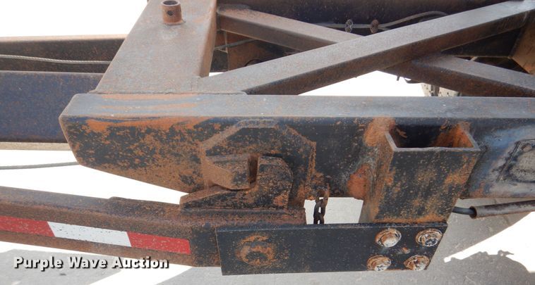 image for item DS8235 2000 Brady  end dump pup trailer