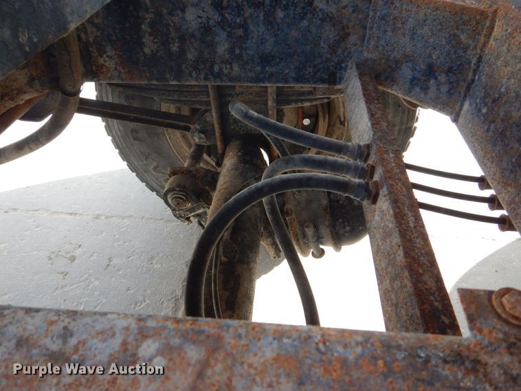 image for item DS8235 2000 Brady  end dump pup trailer