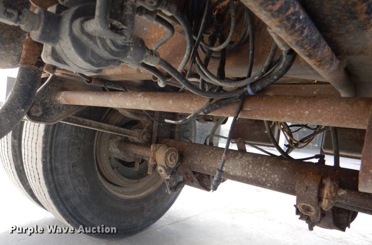 image for item DS8235 2000 Brady  end dump pup trailer