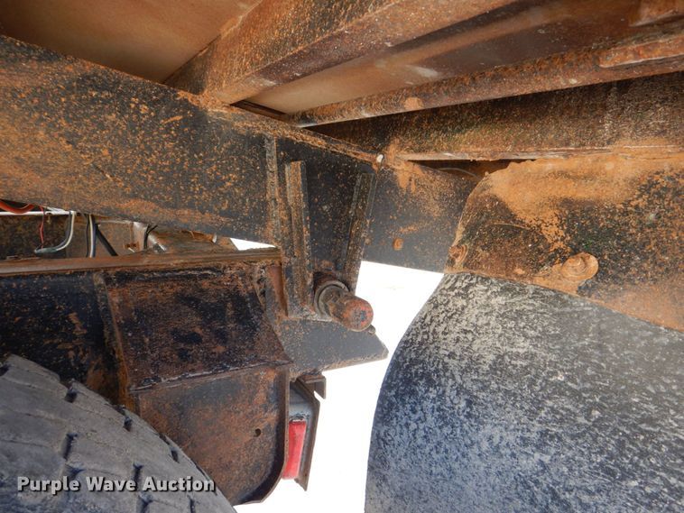 image for item DS8235 2000 Brady  end dump pup trailer