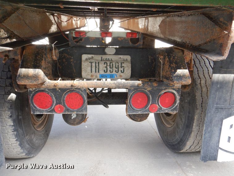 image for item DS8235 2000 Brady  end dump pup trailer